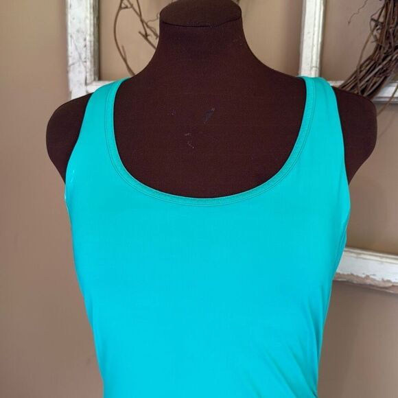 Toad and co aquaflex green dress size medium strappy built in bra athletic sport - Picture 2 of 10